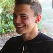 Estudiante de Biomedicina con beca de excelencia. Titulo de Bachillerato de Ciencias con media de 9.2. Clases a primaria, ESO y bachillerato